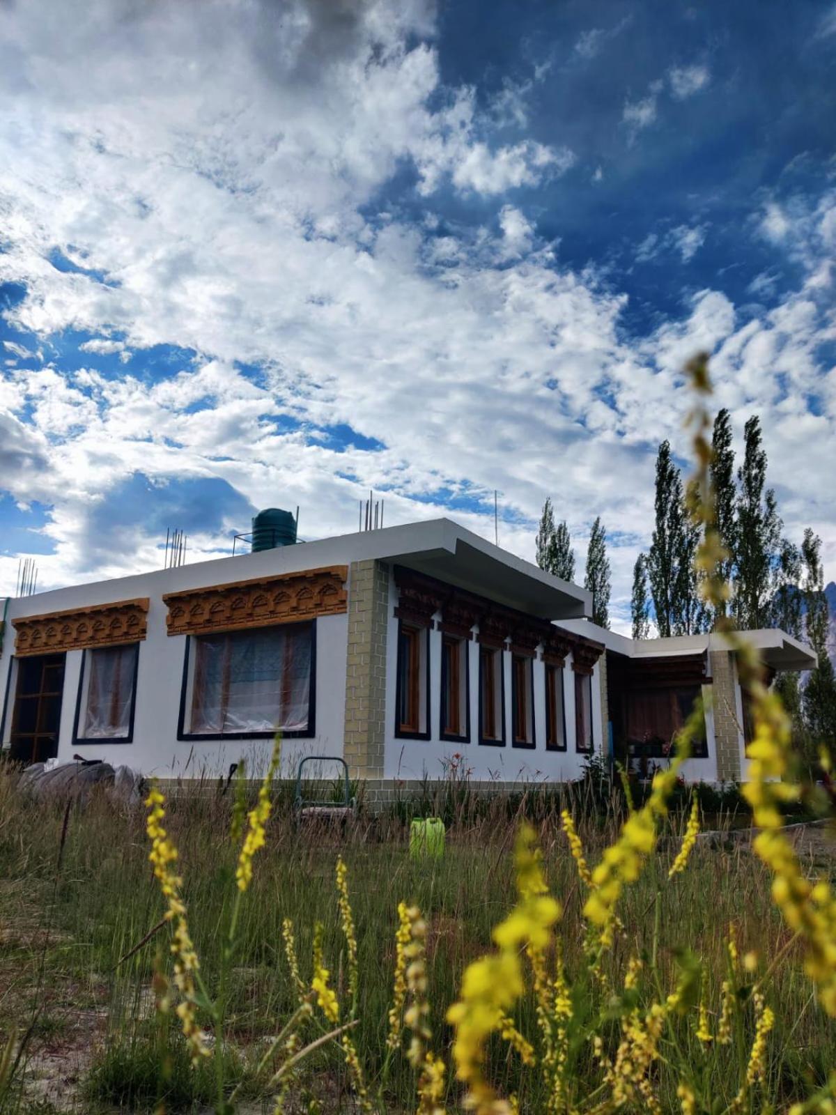 Nubra Holiday Deskit Екстериор снимка